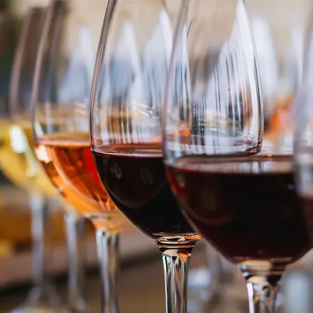 Labed - Exklusives Wohnen Im Weingut, Zentral Und Stilvoll Lejlighed *