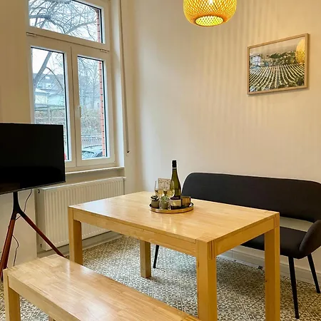 Labed - Exklusives Wohnen Im Weingut, Zentral Und Stilvoll Lejlighed